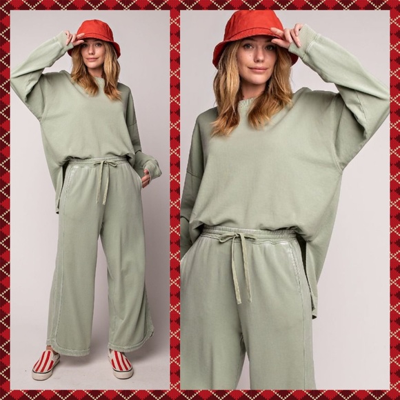 EASEL "So Comfy" Mineral Washed Tunic Top in Sage Statement Side Slits Crew Neck - Picture 13 of 14